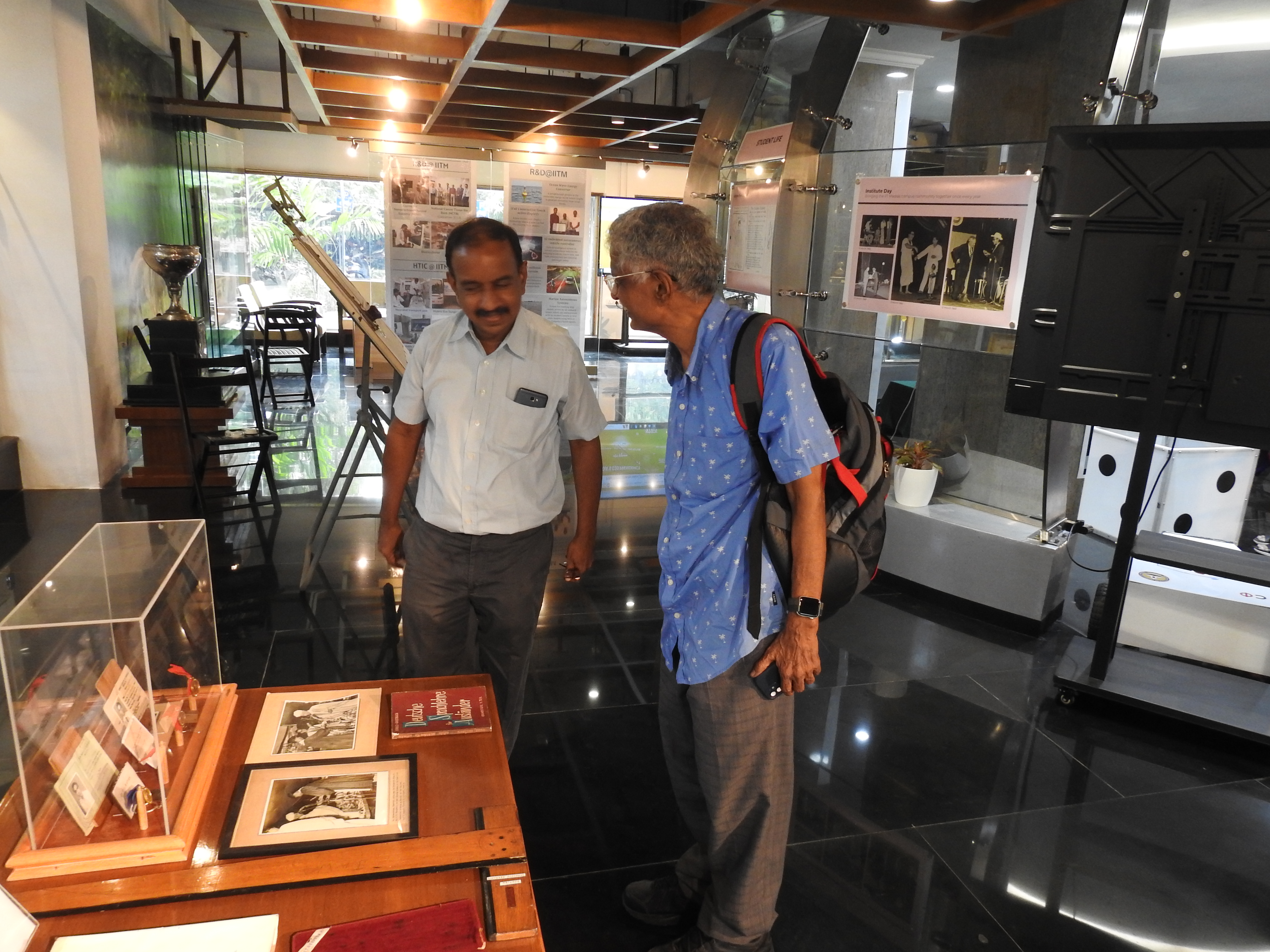 Mr. Thangavelu views exhibits at the Heritage Centre