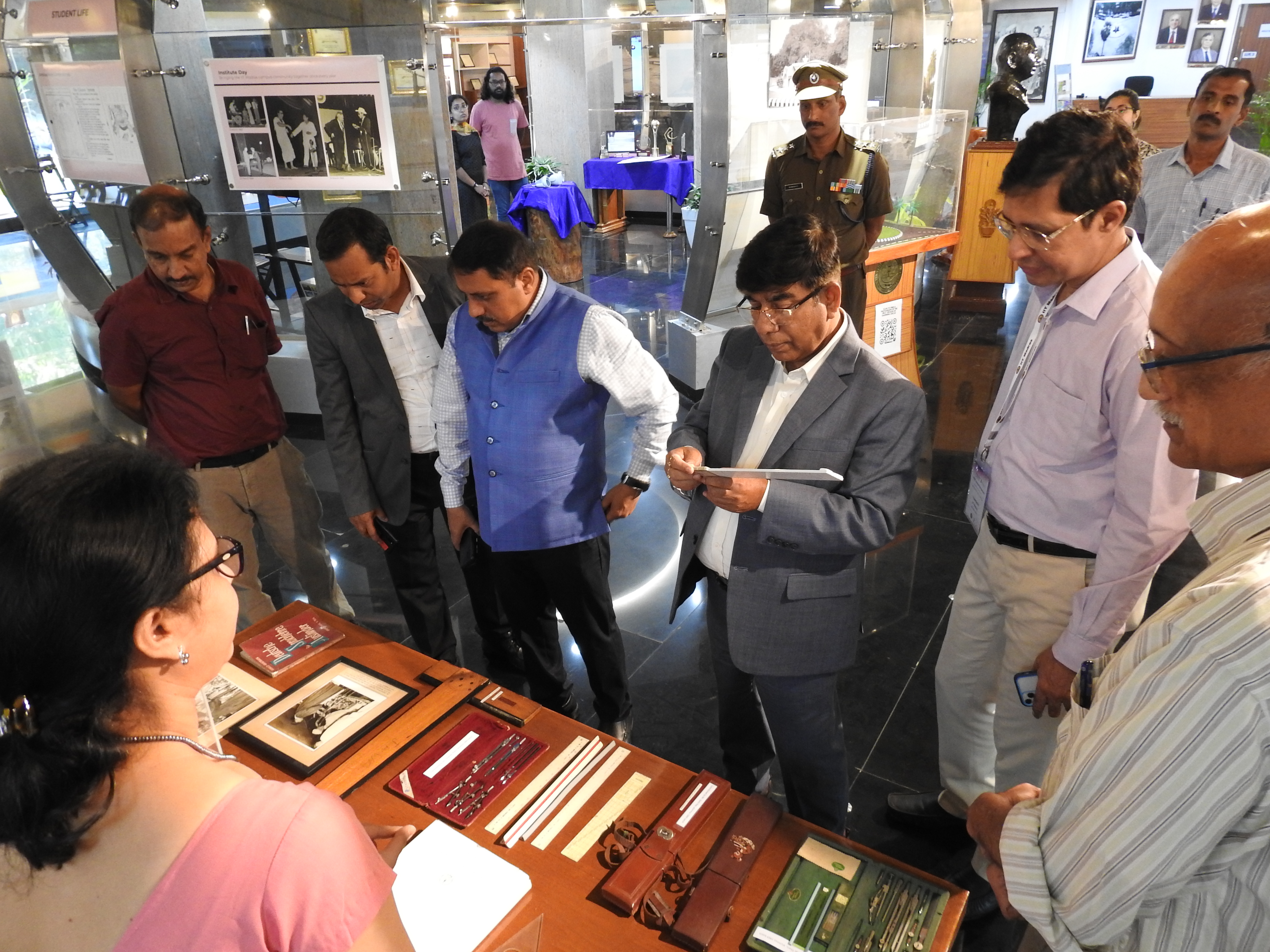 Dr. Subhas Sarkar (Union Minister of State for Education) takes a look at an artefact at the Heritage Centre