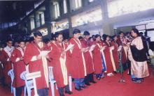 The students take the pledge