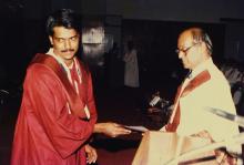 Prof. L. S. Srinath presents a degree to a graduand, 1988