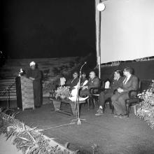 Dr. A. L. Mudaliar addresses the audience at the event held to unveil the portrait of Prof. B. Sengupto