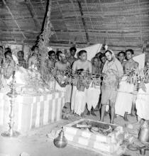 Puduperiyavar during the first kumbhabhishekam of the Jalakanteshwara Temple, 1965