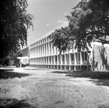 A view of the Central Library on Delhi Avenue, 1967