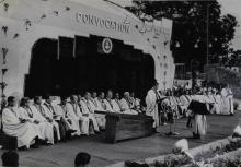 Prof. B. Sengupto presents a degree to a Ph.D. candidate, 1967
