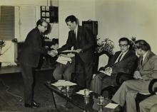 Prof. Arcot Ramachandran gives away certificates to the participants of the Short Term Course in High Vacuum Technology 