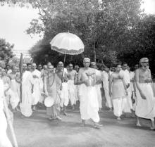 Sringeri Swamiji at IIT Madras, 1965