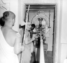 Sringeri Swamiji at the sanctum sanctorum of Jalakanteshwara Temple, 1965