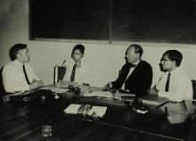 Dr. K. Gerke in discussion with faculty/staff members at IIT Madras