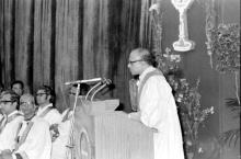 Dr. M. S. Swaminathan addressing the audience during the 13th Convocation, 1976