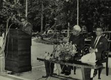 Mr. Nazir Ahmed addresses the audience at the opening of the Central Library 