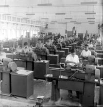 Students at the Machine Shop