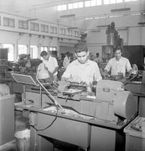 Students at the Machine Shop
