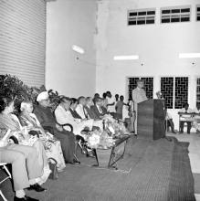 Prof. M. V. C. Sastri addresses the audience at Dr. A. L. Mudaliar’s farewell function