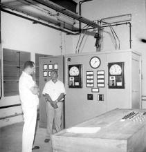 Laboratory equipment and an attendant 