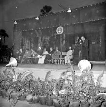 Prof. N. Klein addresses the audience at Prof. Sengupto’s farewell function, 1967