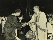 Mr. Joshy Paul Kallungal receives the Governor’s Prize from Mr. H. V. R. Iengar (Chairman, Board of Governors)