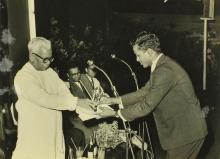 Mr. M. Bhaktavatsalam giving a prize to Mr. Lionel Paul during the Sixth Institute Day, 1965