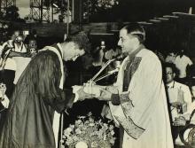 Mr. George Verghese receiving the Governor’s Prize for the year 1968 from Dr. Vikram A. Sarabhai