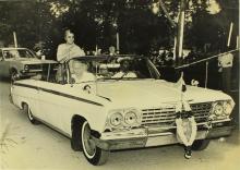 The chief guest, Mrs. Indira Gandhi arrives at the eleventh convocation ceremony by car