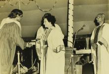 A student receives his award from the chief speaker of the eleventh convocation, Mrs. Indira Gandhi 
