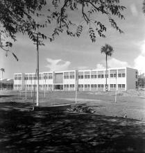 Workshop type laboratories