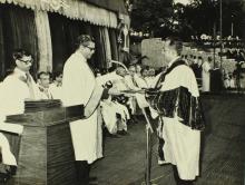 Prof. S. Sampath presents a degree to a graduand, 1973