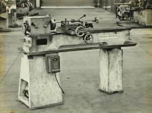 Concrete bed lathe