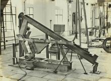 Vibratory conveyor