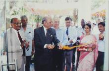 Prof. A. Ramachandran cuts the ribbon to inaugurate the Heritage Centre, 2006