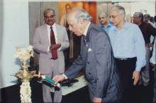 Prof. A. Ramachandran lights the Kuthu Vilakku to inaugurate the Heritage Centre, 2006