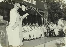 Prof. P. V. Indiresan addresses the audience, 1981