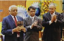 Dr. R. Chidambaram releases the '150 Animals of IIT Madras' booklet, 2008