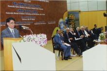 Dr. T. Ramasami addresses the audience at the Student Activities Centre, 2008