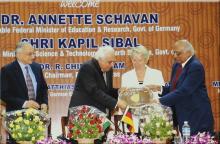 Dr. R. Chidambaram presents a memento to Mr. Kapil Sibal, 2008