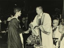 Mr. P. Raghavendran receives the President’s Prize from Mr. H. V. R. Iengar 