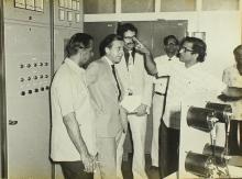 Prof. G. Sreenivasamurthy demonstrates some of the equipment to a distinguished guest at IIT Madras
