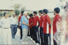 Mr. Gerhard Fischer meets players of a basketball team, 2005