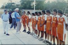 Mr. Gerhard Fischer meets players of a basketball team, 2005