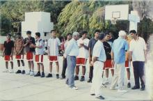 Mr. Gerhard Fischer meets players of a basketball team, 2005