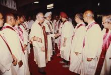 Dr. Manmohan Singh meets some of the IIT Madras faculty, 1994