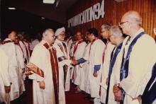 Dr. Manmohan Singh meets some of the faculty of IIT Madras, 1994