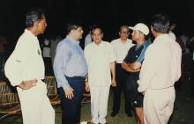 Sachin Tendulkar in conversation with Prof. R. Natarajan at IIT Madras, 2001