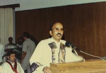 Mr. A. L. Mudaliar addresses the audience at the 27th Convocation, 1990