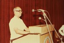 Prof. P. V. Indiresan addresses an audience at IIT Madras