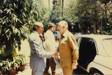 Prof. L. S. Srinath shakes hands with Mr. Hans Klein, 1988