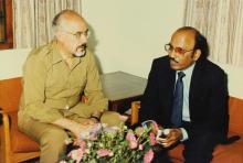 Mr. Hans Klein and Mr. A. L. Mudaliar in conversation, 1988