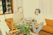 Mr. Hans Klein and Prof. H. N. Mahabala in conversation at the Bose-Einstein Guest House, 1988