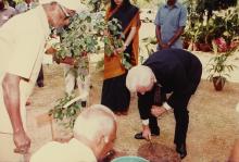 Richard von Weizsäcker plants a sapling at IIT Madras, 1991