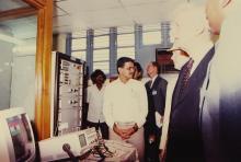Dr. Richard von Weizsäcker at an Ocean Engineering facility, 1991