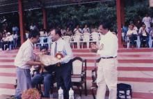 Prof. B. Viswanathan presents a bouquet to the chief guest, 1999